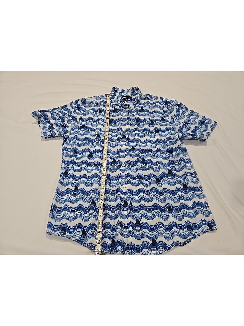 Lands End Mens Shark Fin Shirt Medium 100% Cotton